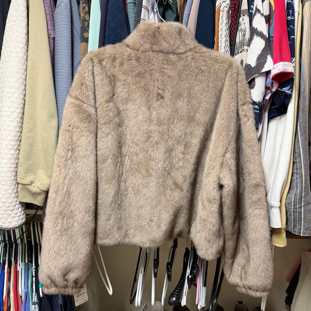 Rebecca Minkoff faux fur cropped jacket - Picture 7 of 9